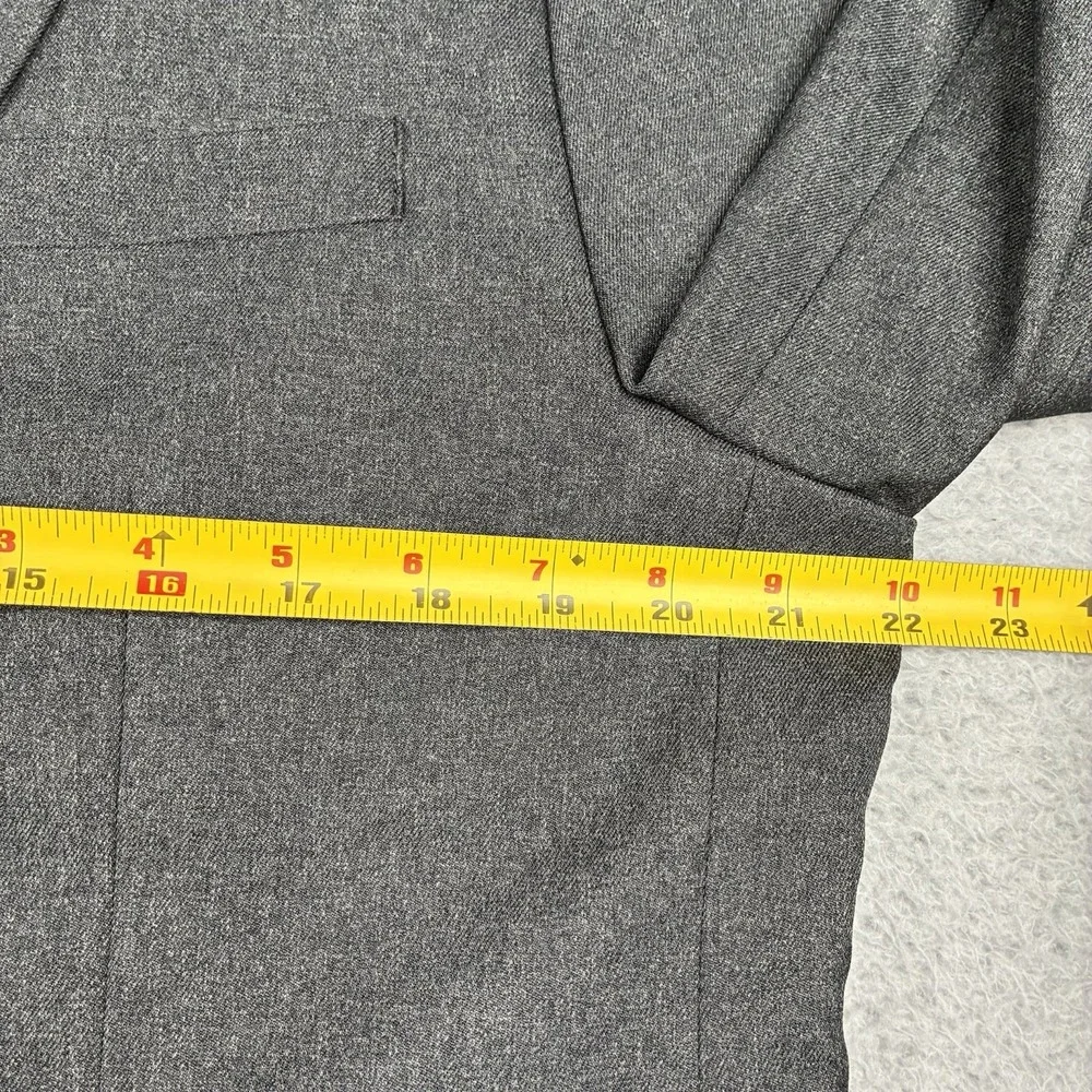 Bluffworks Gramercy Travel Blazer Mens 42R Gray Classic Fit Sport Coat BW310